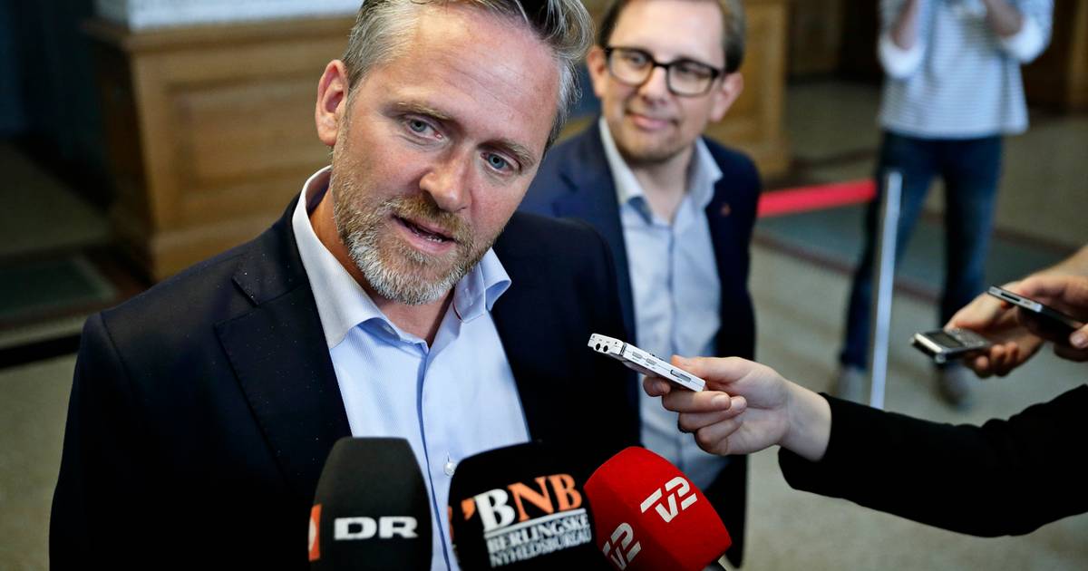 Anders Samuelsen En Flertalsregering Skulle Pr Ves Af