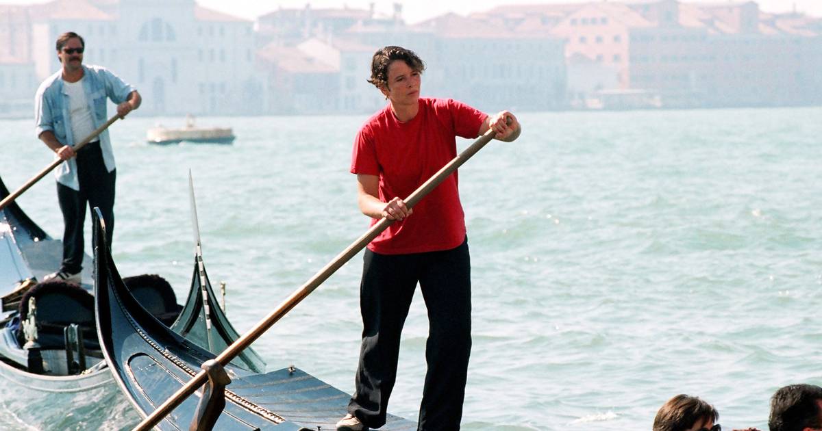 Hun Blev Den F Rste Kvindelige Gondoliere I Venedig Men Er Nu En Mand