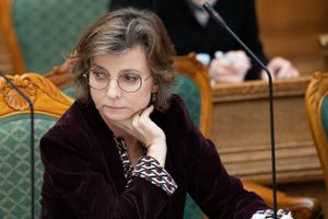 Midt i valgkampen indledte Karen Ellemann (V) jobforhandlinger med Nordisk Ministerråd. Det var Venstres ledelse orienteret om, men vælgerne fik ikke besked.