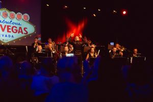 Aarhus Jazz Festival er i juli tilbage for fuld musik med internationale navne, nye initiativer, masser af stemning og swingende toner over hele byen.