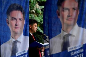 I Ungarn har den konservative borgmester Peter Marki-Zay vundet afstemning om at blive oppositionens kandidat.