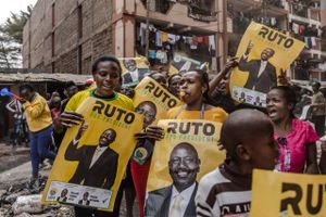 Den kenyanske oppositionsleder Raila Odinga er uenig med landets højesteret. Han anerkender dog valgnederlag.