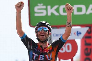 Damiano Caruso kørte alene i lidt over 70 kilometer og vandt 9. etape af Vuelta a España.
