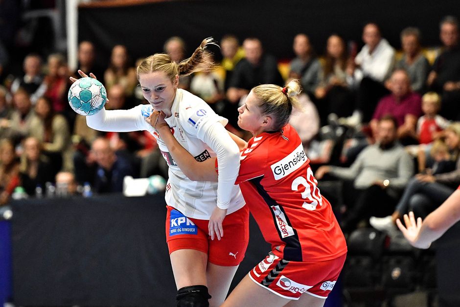Trods en drømmestart tabte de danske håndboldkvinder søndag igen igen til Norge i Golden League i Ikast.