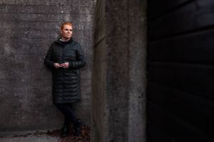 Inger Støjberg (DD) fylder 50 år og trækker en linje fra den rødhårede pige med gummistøvler i Hjerk til kvinden med stiletter og Danmarks mest kendte knold.
