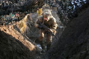 Krigstrussel i Europa har ikke været større i 30 år, siger OSCE. Rusland vil have krav til Ukraine opfyldt.