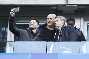 Den ukrainske offensivspiller Mykhailo Mudryk har fået en kontrakt på otte og et halvt år i Chelsea.