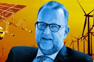 Lars Christian Lilleholt fremrykker nu en analyse om opsplitning af de forbrugerejede el-selskaber. Branchen afviser, at der er et problem.