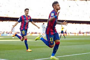 FC Barcelona-spilleren Neymar fejrer en scoring mod Real Sociedad.