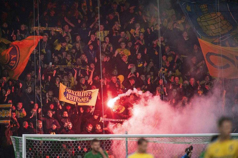 Ole Palmå begræder, at en række fans' dårlige opførsel nu medfører, at Brøndby ikke får fans med på udebane.