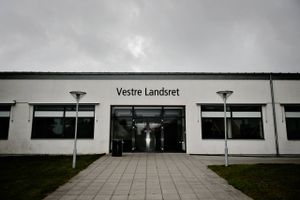 En russisk mand ankede byretsdom på tre års fængsel i håb om frifindelse, men landsret stadfæster spionagedom.