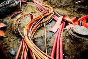 Stofa sænker prisen på topproduktet i fiberforretningen og udsteder ny wifi-garanti til kunderne.