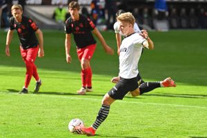 Et mål på straffespark af Daniel Wass var med til at sørge for, at Valencia spillede 2-2 med Real Sociedad.