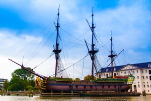 Ligesom i Danmark spiller søfarten en afgørende rolle i mange europæiske nationers historie. Imponerende museer formidler både fortidens bedrifter og tragedier.