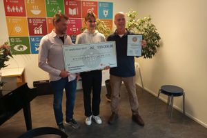 Tidligere på året modtog Himmerlandscentrets Idrætsefterskole Undervisningsmiljøprisen 2020/21 for deres indsats under pandemien. Det krævede en stor portion kreativitet at drive efterskole, når alle eleverne var sendt hjem.