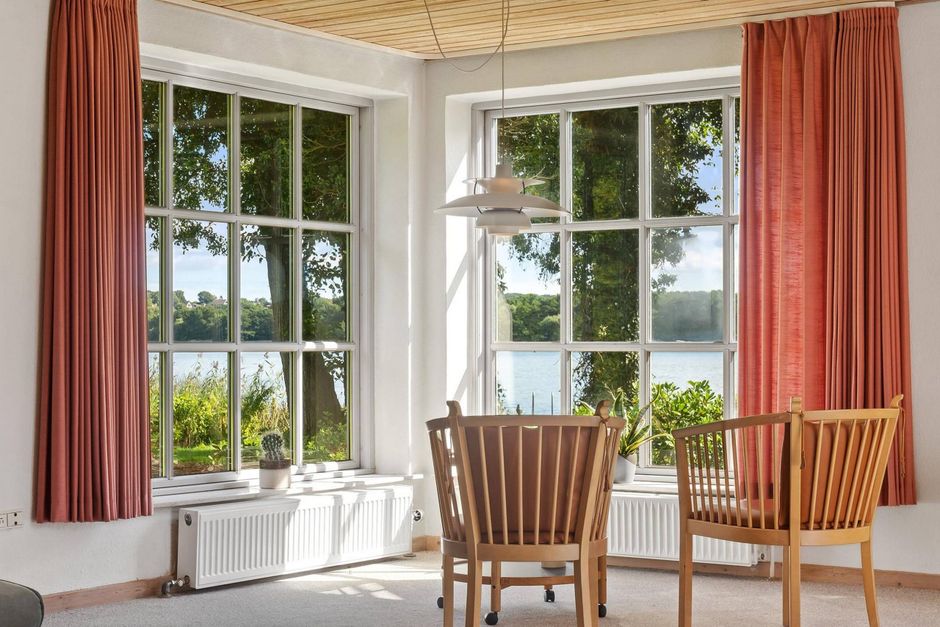 JP Aarhus har samlet en oversigt over de villaer, som topper prislisten i Skanderborg lige nu – og dem der ligger helt i bunden.