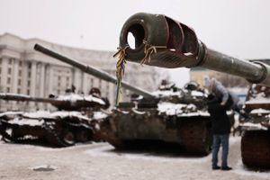 Krig i Ukraine illustrerer tydeligt, at der ikke er nogen vej uden om, at Danmark skal bruge flere penge på forsvaret. Det bliver svært, men det er nødvendigt, skriver Jesper Beinov. Arkivfoto: Nacho Doce