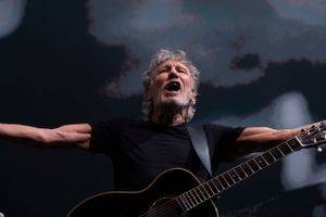 Den britiske sanger Roger Waters er erklæret "persona non grata" i Krakow efter kontroversielt brev. Nu har han skrevet et nyt. 