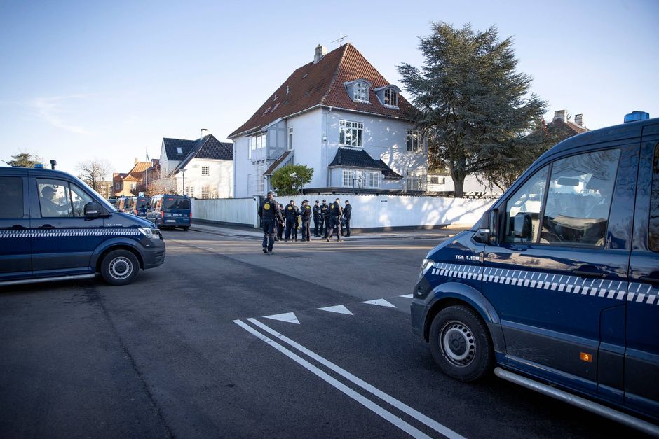 En demonstration i fredags foran den tyrkiske ambassade i København har fået stor opmærksomhed i Tyrkiet. Både medier og det tyrkiske udenrigsministerium kalder koranafbrændingen for »hate-crime«.
