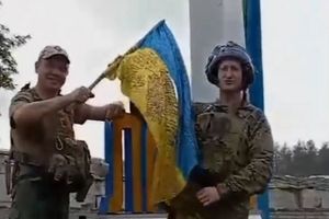 Ukrainerne tilbageerobrede lørdag eftermiddag den strategisk vigtige by Lyman i Donetsk-regionen.