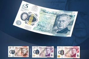 Englands centralbank fremviser billeder af de nye 5-, 10-, 20- og 50-pund-sedler med kong Charles' ansigt på.