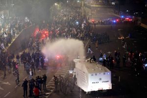 Israels største fagforening har varslet generalstrejke, der reelt betyder, at "Israel stopper med at fungere".