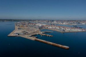 Putins overfald på Ukraine og sanktionerne mod Rusland kan få store konsekvenser for containertrafikken på Aarhus Havn.