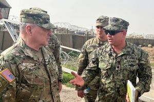 Pro-iranske styrker har ifølge USA angrebet amerikanske soldater. USA har svaret igen og vil "ikke stoppe"
