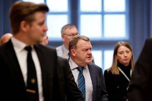 Statsministeren mener ikke, at han har overtrådt reglerne for, hvad folketingsmedlemmer må få i gaver.