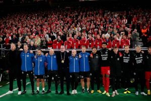 I snit er der solgt mindre end 700 billetter til danske fans til Danmarks tre VM-gruppekampe i Qatar.