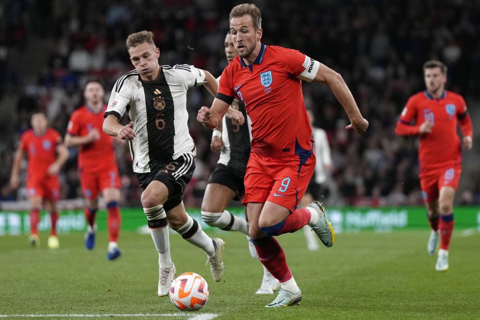 England havde vendt 0-2 til 3-2 mod Tyskland, men gik glip af sejren, da Nick Pope fejlede til sidst.