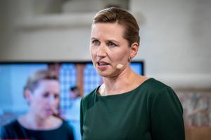 Det sorte og det grønne prægede Mette Frederiksens åbningstale, mener Jyllands-Postens politiske redaktør.