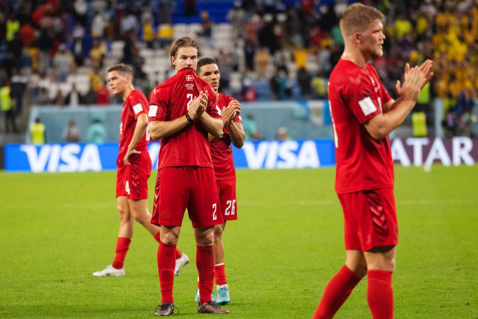 Fokus på alt andet end fodbold er gået ud over kvaliteten ved VM, hvor Danmark og andre lande har skuffet.
