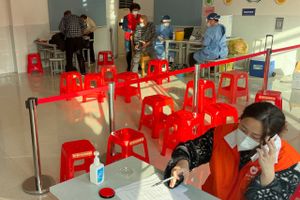 USA tilbyder at sende vaccine til Kina for at forhindre en større epidemi, der kan lamme den globale økonomi.