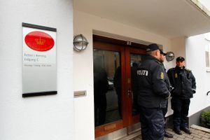 Efter et knivstikkeri på åben gade i Herning har en dommer varetægtsfængslet en 34-årig for drabsforsøg.