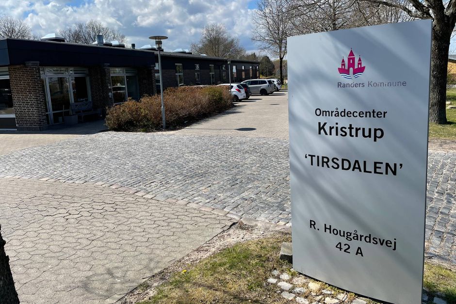 Østjyllands Politi har afhørt flere journalister for at finde svar. Nu er der nyt i sagen.