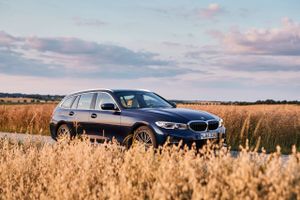 Den nye BMW firmabil er ikke kun en stationcar, den fås også som en hurtig og økonomisk plug-in-hybrid. 