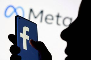 50.000 personer har været i søgelyset hos syv overvågningsfirmaer på sociale medier som Facebook og Instagram.