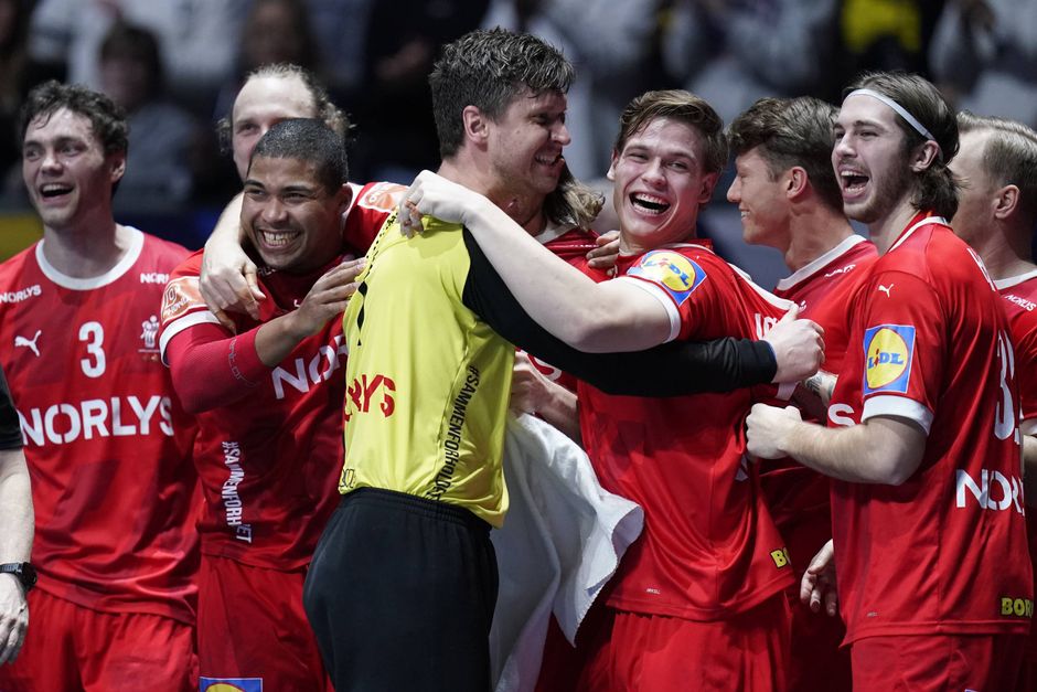 Med en finalesejr på fem mål over Frankrig er de danske håndboldherrer verdensmestre for tredje gang i træk.