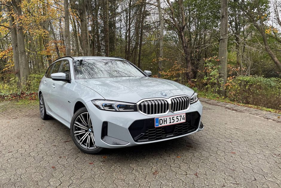 Vi tester den faceliftede BMW 3-serie, der har fået nyt liv, som plug-in-hybriden 330e Touring.