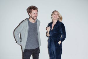 Emil Falk og Viktoria Siff har begge etableret sig som sangskrivere for nogle af de største navne som Hugo Helmig, Lukas Graham, Alicia Keys og Macy Gray. Men hvordan når man helt derop?