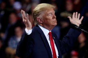 Den lidt styrkede amerikanske dollar har givet medvind til de danske virksomheder i 2019, indikerer udviklingen gennem året. Men det er intet i forhold til det bøvl, de har haft med handelshindringer, -krige og tariffer, og det vil fortsætte i 2020, spår økonomer.