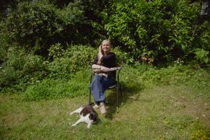 Det er spændende at få folk ud af deres komfortzone, siger Julie Kjær. Interview med saxofonisten om Hasle, London, avantgarde, musik helt uden form og hjem til familien. 