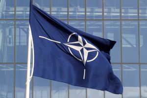 Det er en absurd​ påstand, at et stærkere forsvarssamarbejde i EU skulle skade vores forhold til Nato eller USA. Det forholder sig stik modsat, skriver Martin Lidegaard. Arkivfoto: Pascal Rossignol
