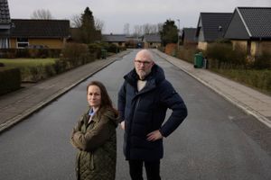 Kommunens garanti bør udvides ved privatisering af veje, mener Venstre efter skarp kritik fra borgere i Sabro. 