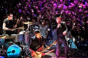 Det blev for sjældent mere end middelmådigt, da U2 spillede for 15.000 danske fans i København.