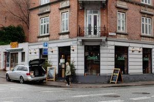 Hos Chello's kan man bestille miniudgaver af pizzeriaets fortrinlige pizzaer. Det får en stor anbefaling.