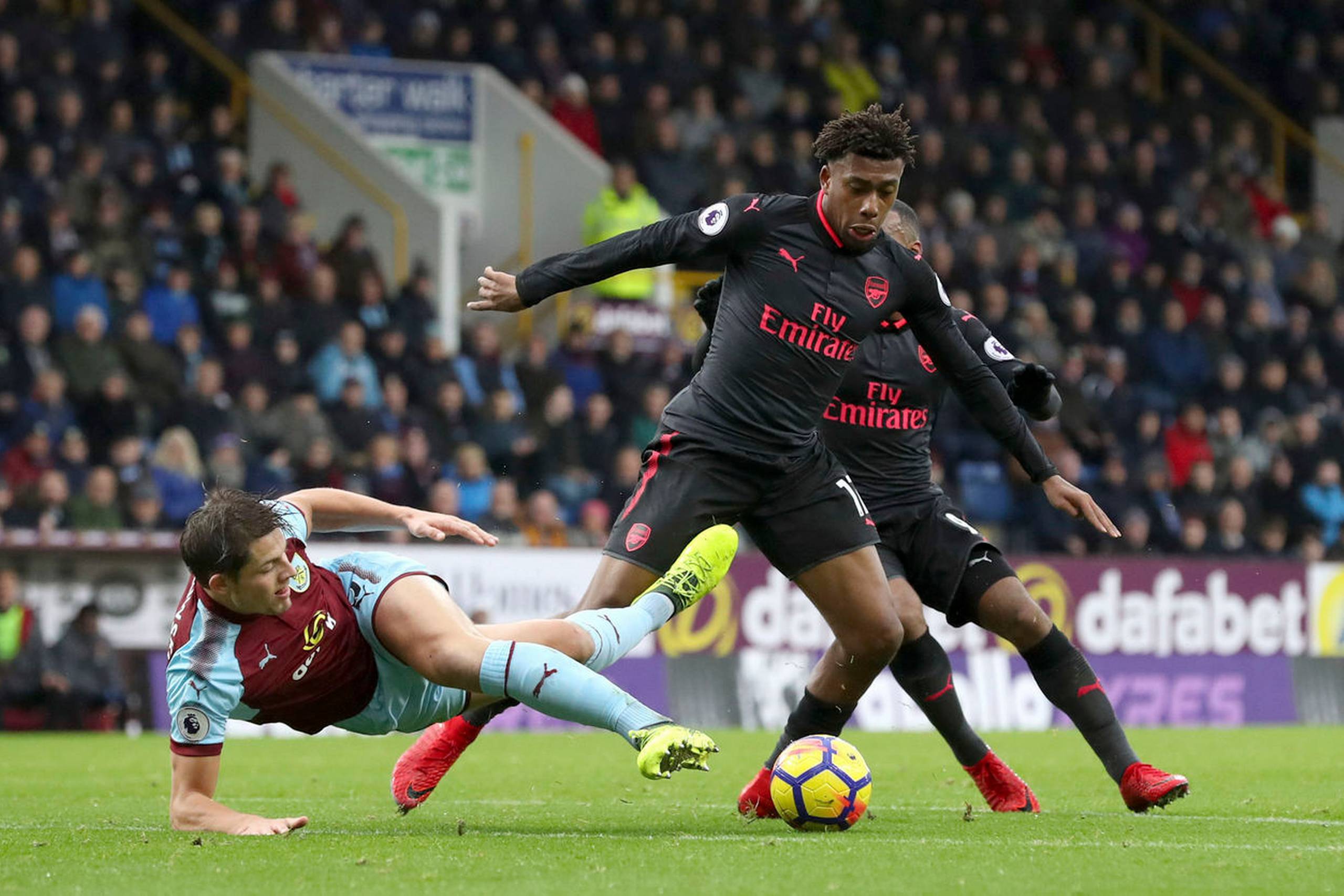 Fodboldklubben Arsenal hentede søndag en sen sejr på udebane i Premier League. Foto: Martin Rickett