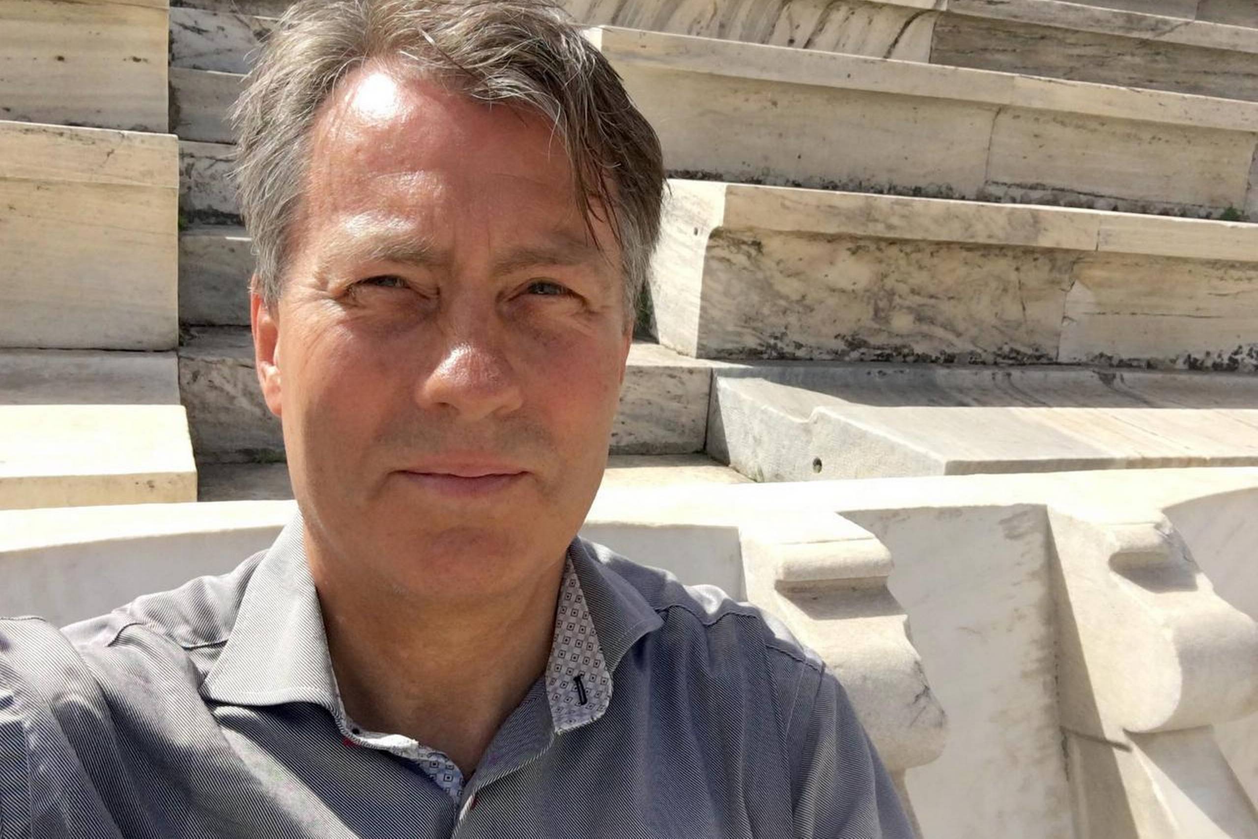 Professor Hans Bonde er forfatter til flere bøger om idrættens kulturelle betydning, sportskult og mandighed. Foto: Privat