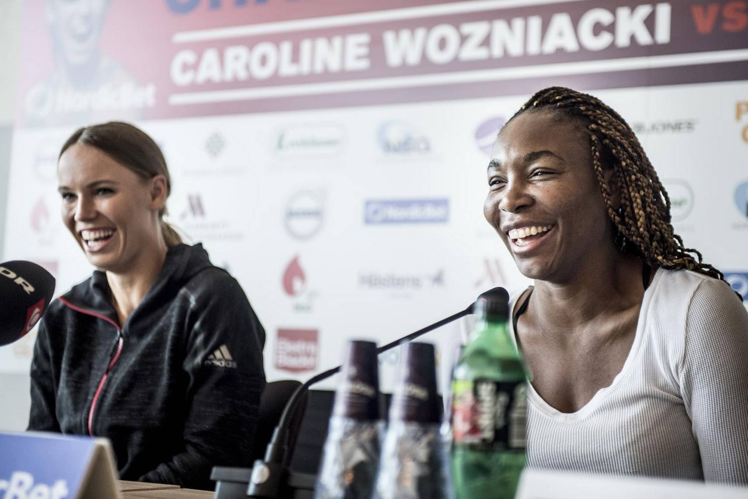 Mandag mødes Caroline Wozniacki og Venus Williams i en show-kamp i Parken. Foto: Mads Claus Rasmussen/Ritzau Scanpix